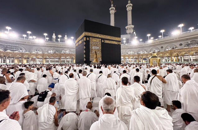Step-by-Step Guide to a Smooth and Comfortable Umrah Experience